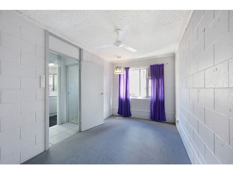 5/11 Vaughn Street, West End QLD 4810