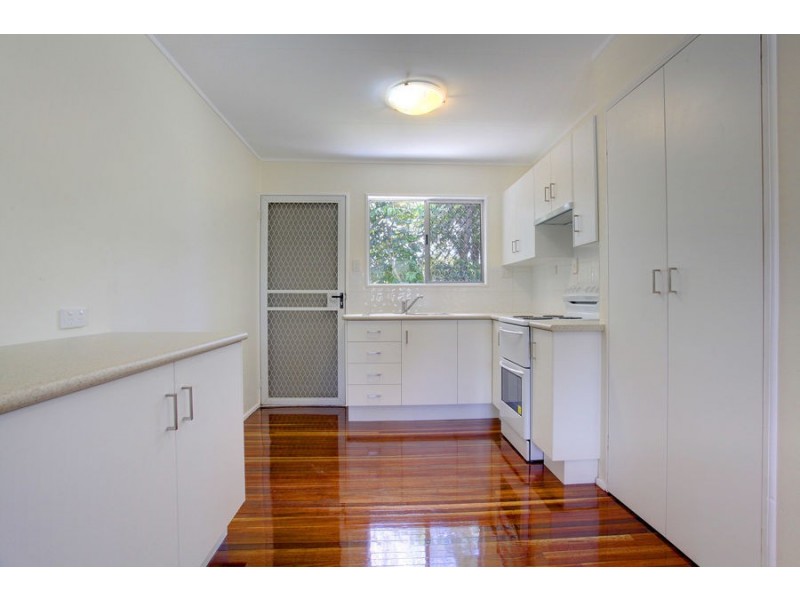 16 Valencia Street, Kirwan QLD 4817