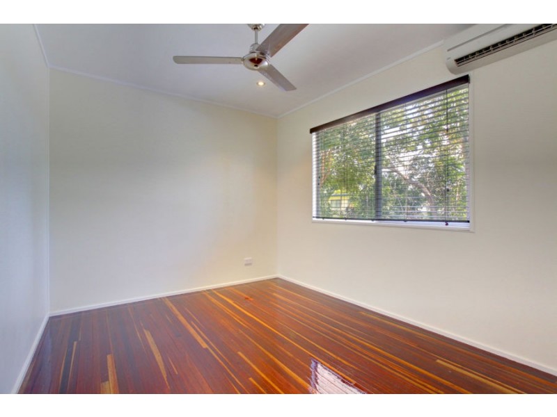 16 Valencia Street, Kirwan QLD 4817