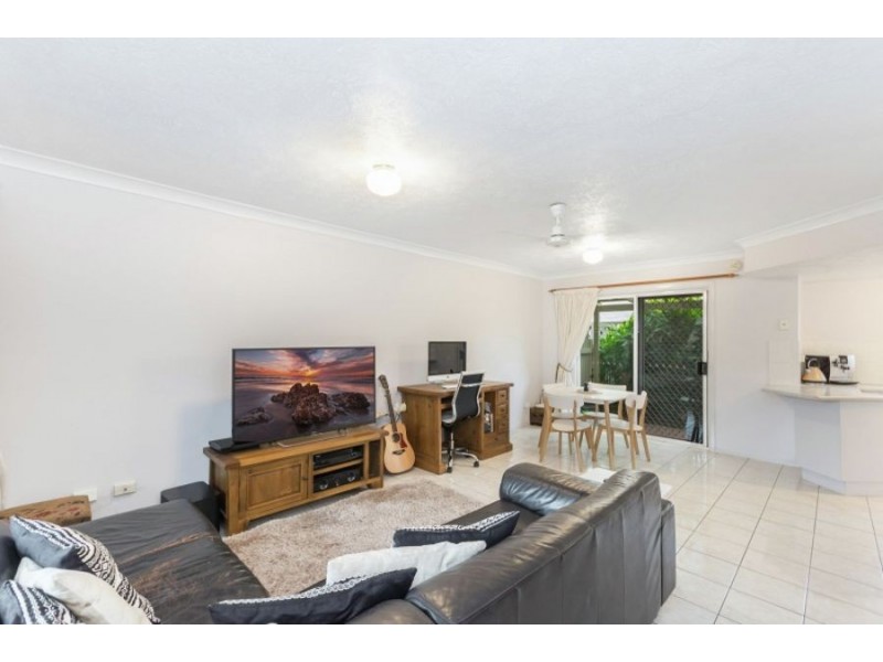 6/5-7 Quinn Street, Rosslea QLD 4812