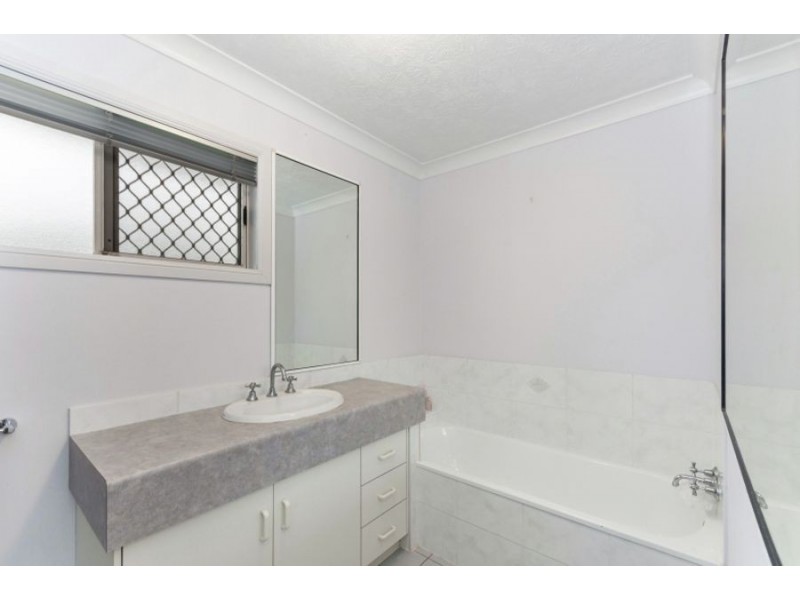 6/5-7 Quinn Street, Rosslea QLD 4812