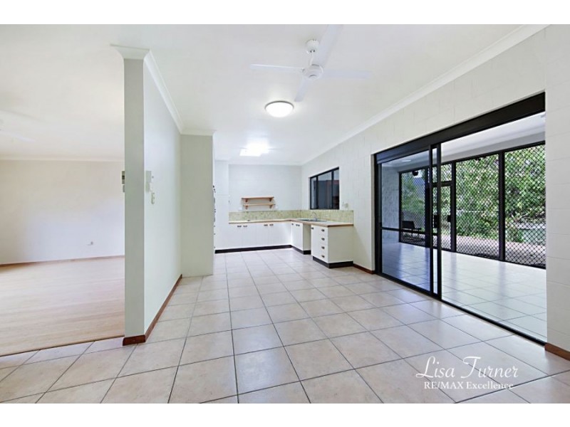 48 Peter Street, Kelso QLD 4815