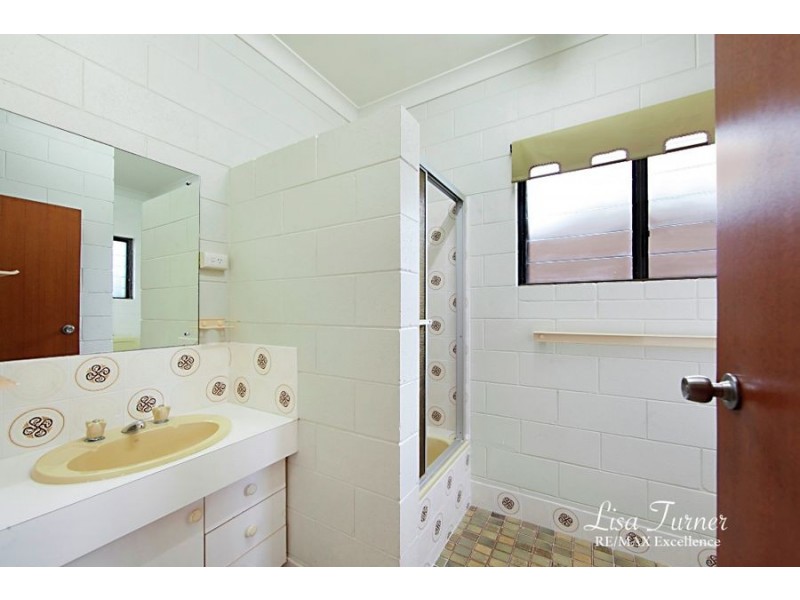 48 Peter Street, Kelso QLD 4815