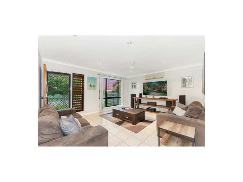 15 Aspley Drive, Kirwan QLD 4817