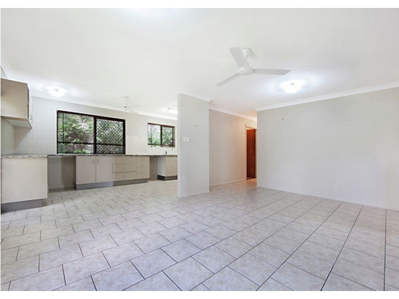 12 Yut Fay Avenue, Kelso QLD 4815