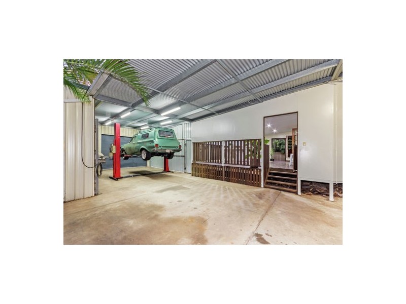 12 Dillane Street, Hyde Park QLD 4812