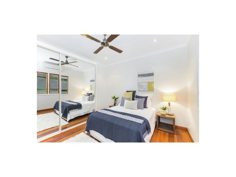 12 Dillane Street, Hyde Park QLD 4812