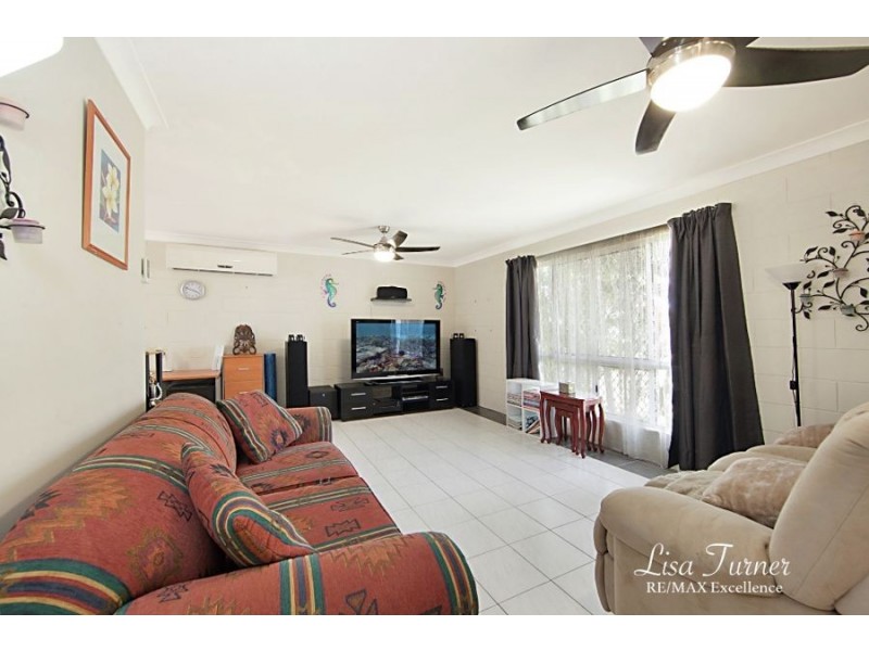 25 Amber Avenue, Rasmussen QLD 4815