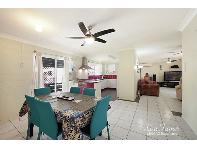 25 Amber Avenue, Rasmussen QLD 4815