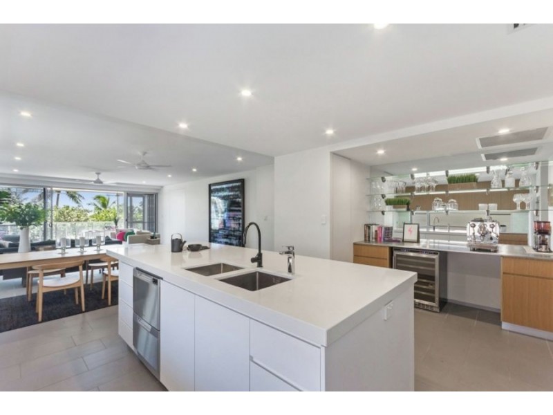 4/62 The Strand, North Ward QLD 4810