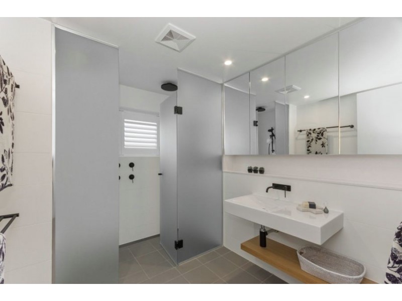 4/62 The Strand, North Ward QLD 4810