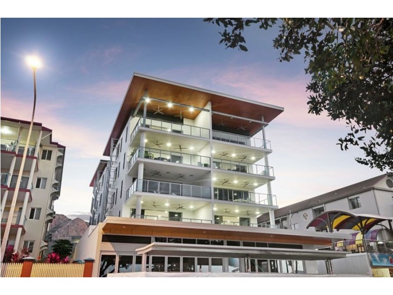 4/62 The Strand, North Ward QLD 4810