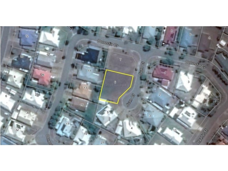 6 Juan Court, Bushland Beach QLD 4818