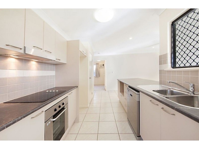 5 Lockyer Place, Mount Louisa QLD 4814