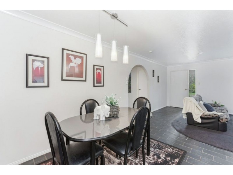 8 Sally Court, Rasmussen QLD 4815