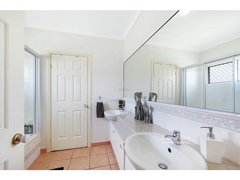 19 Southern Cross Circuit, Douglas QLD 4814