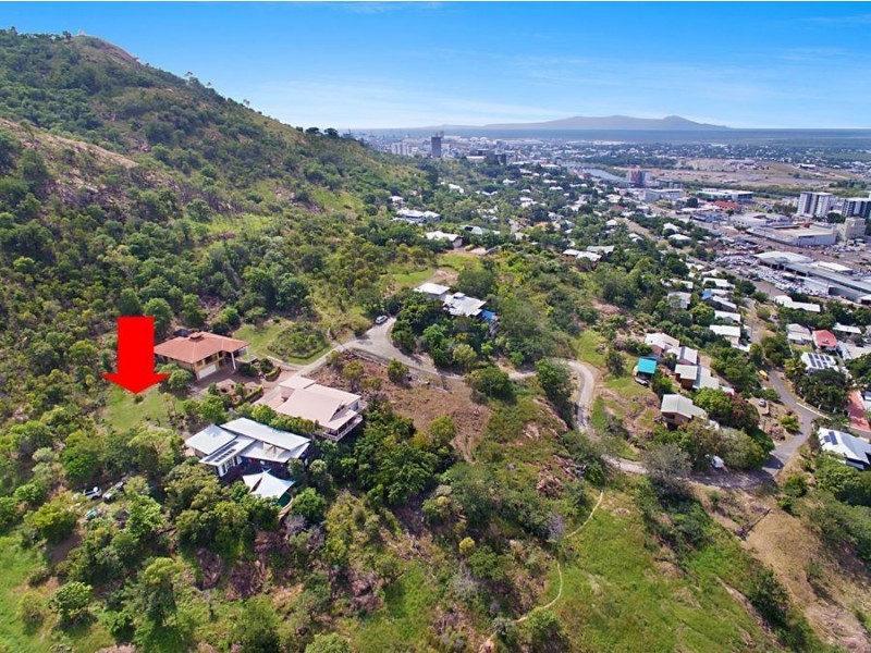 26 Scully Street, West End QLD 4810