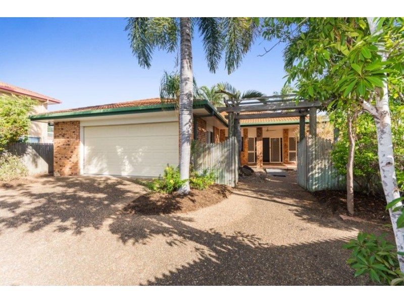 16 Tottenham Court, Kirwan QLD 4817