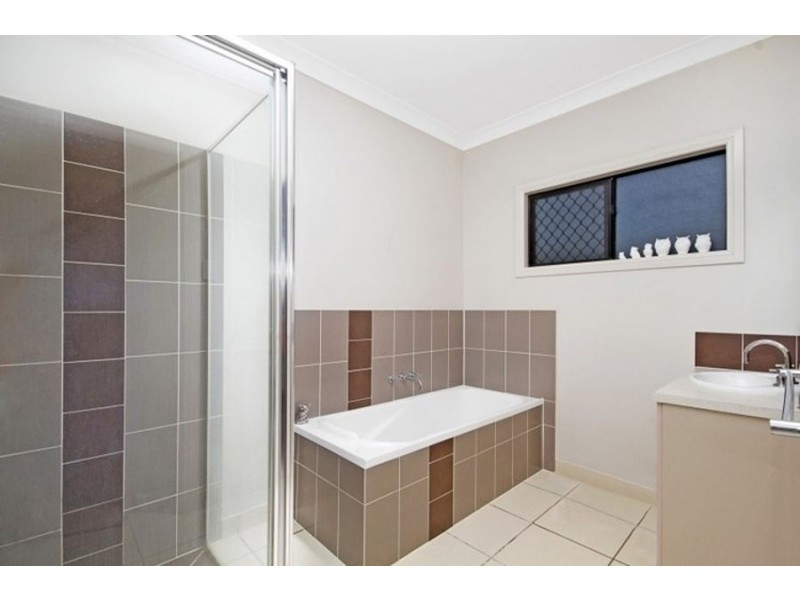 7 Platypus Street, Bushland Beach QLD 4818