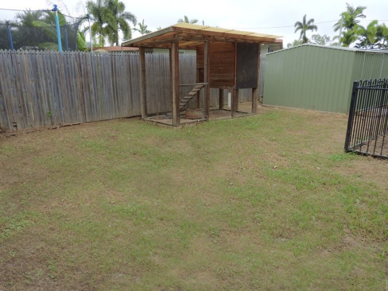 12 Hamish Avenue, Rasmussen QLD 4815