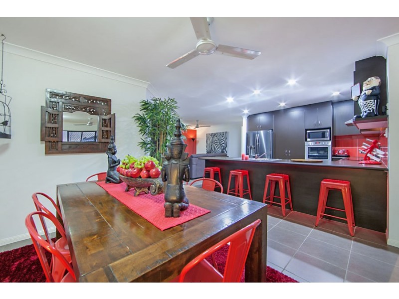 6 Redgum Court, Mount Louisa QLD 4814