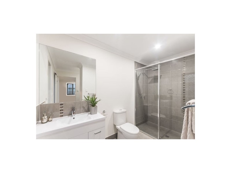 41 Epping Way, Mount Low QLD 4818