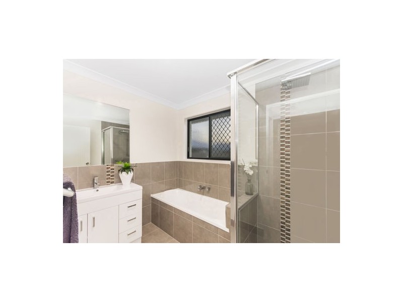 41 Epping Way, Mount Low QLD 4818