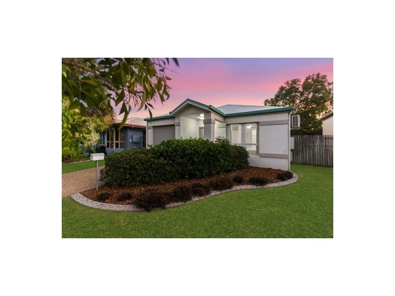 15 Scholars Place, Douglas QLD 4814