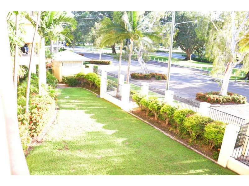 3/92-94 Mitchell Street, North Ward QLD 4810