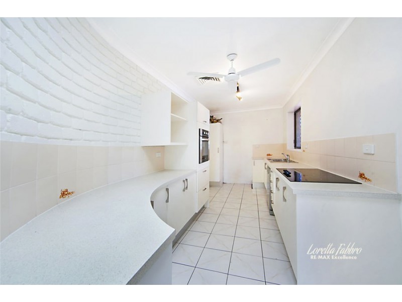 11 Rosecrans Avenue, Kirwan QLD 4817