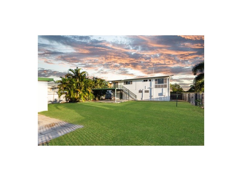 30 Sonia Street, Rasmussen QLD 4815