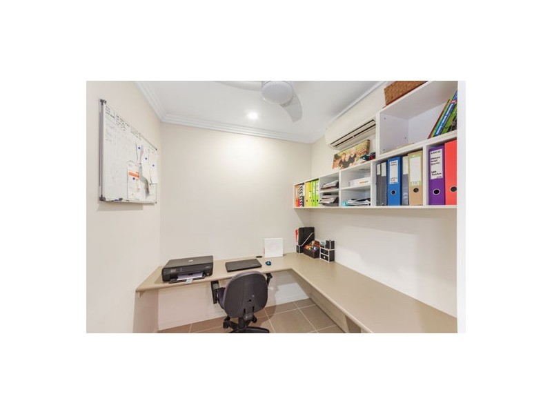 3-7 Glendower Street, Bushland Beach QLD 4818