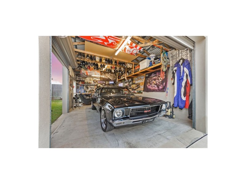 3-7 Glendower Street, Bushland Beach QLD 4818