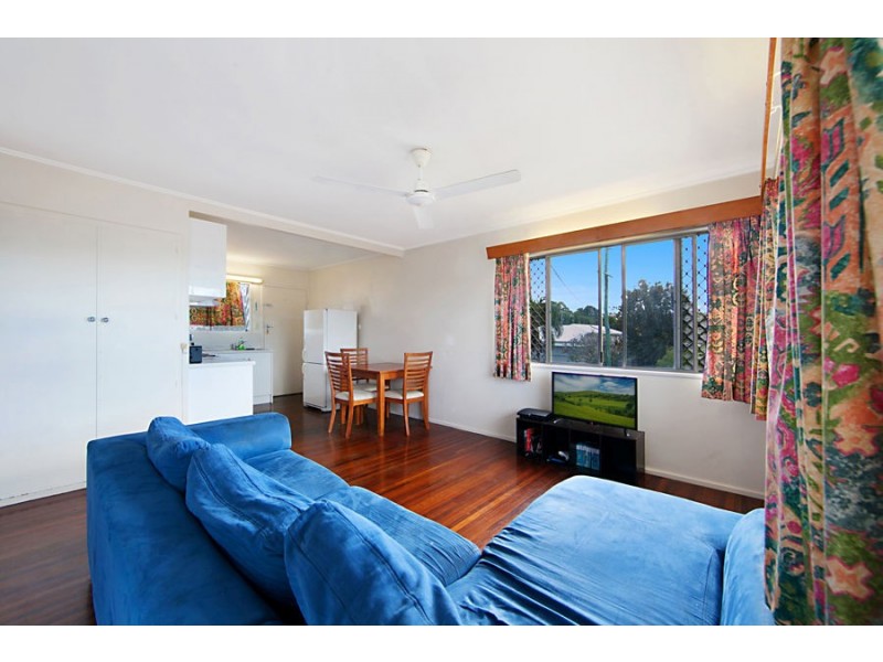 16 Bayswater Terrace, Hyde Park QLD 4812