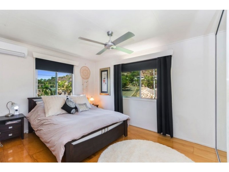 18 Rundle Street, Mount Louisa QLD 4814