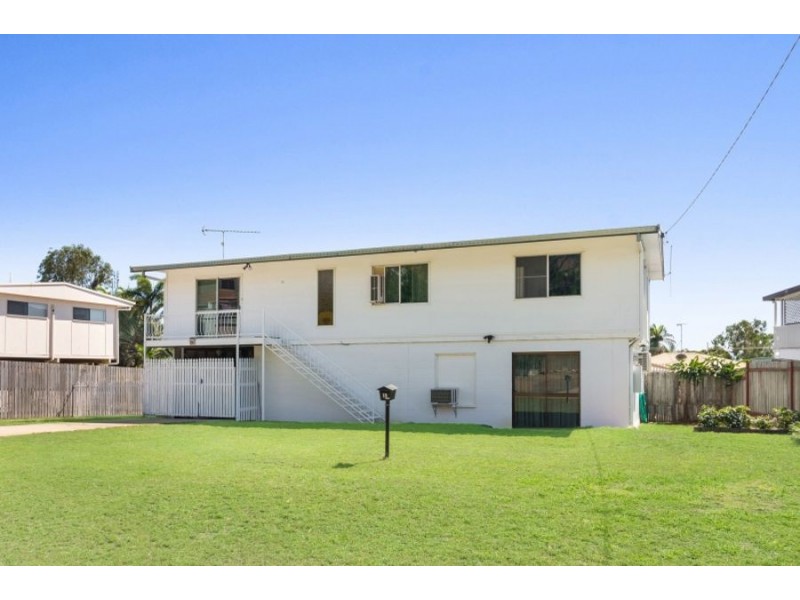 18 Rundle Street, Mount Louisa QLD 4814