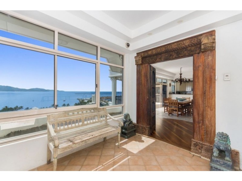 1/21 Cleveland Terrace, North Ward QLD 4810