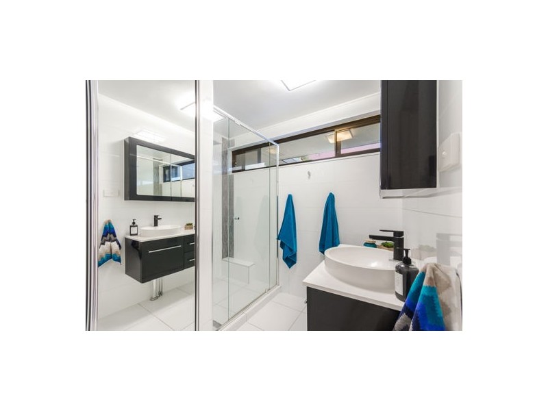 23 Ives Street, Kirwan QLD 4817