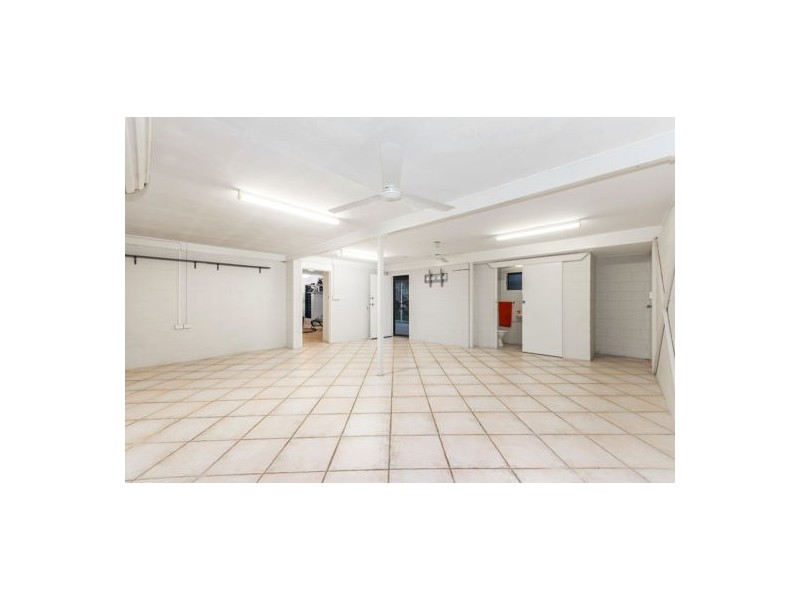 23 Ives Street, Kirwan QLD 4817