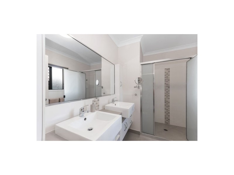 40 Blackview Avenue, Black River QLD 4818