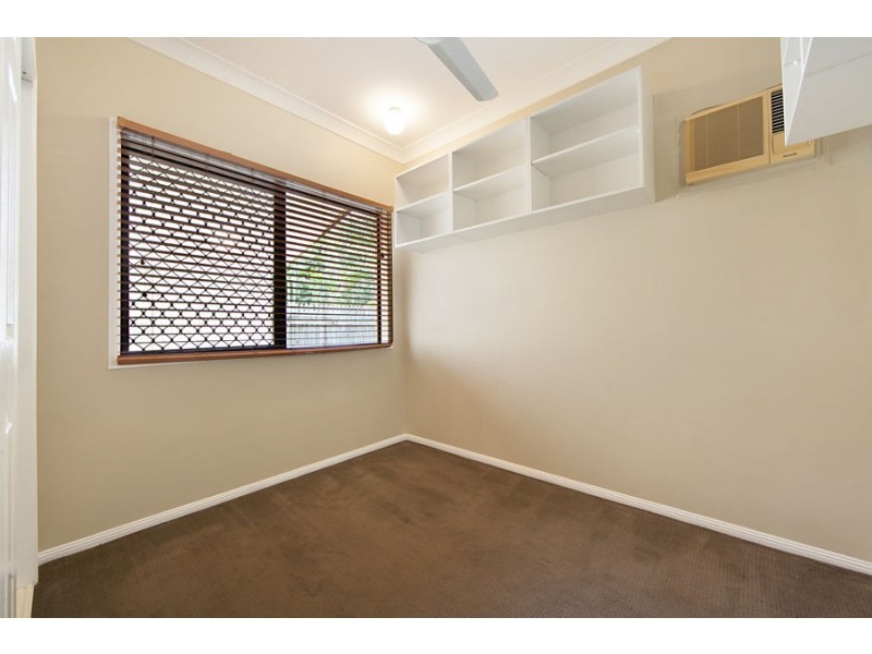 12 Hamish Avenue, Rasmussen QLD 4815