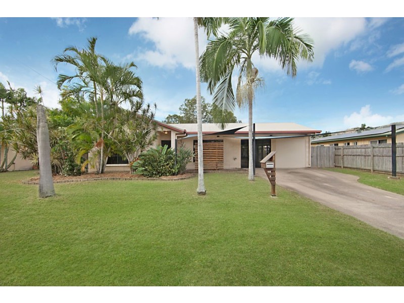 12 Hamish Avenue, Rasmussen QLD 4815