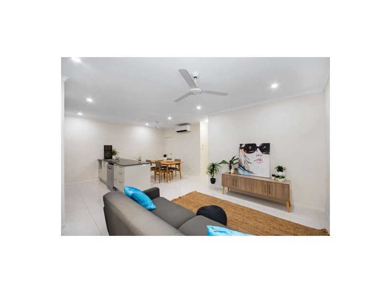 35 Holyoak Avenue, Oonoonba QLD 4811