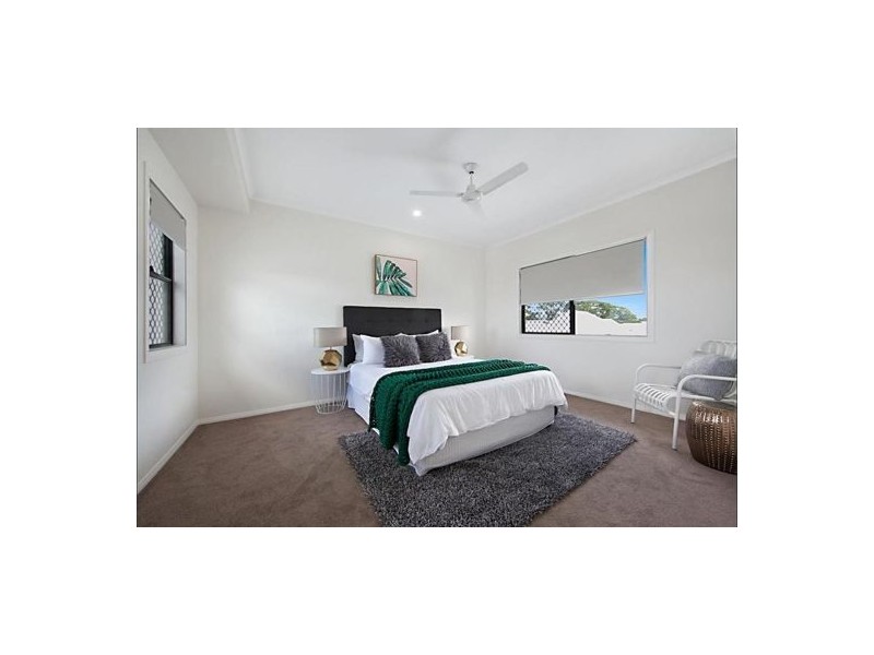 35 Holyoak Avenue, Oonoonba QLD 4811