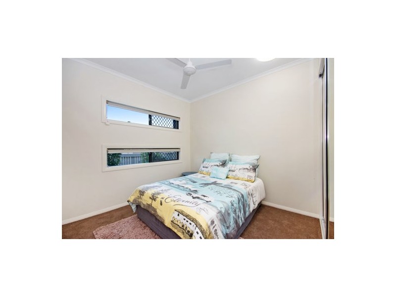 35 Holyoak Avenue, Oonoonba QLD 4811