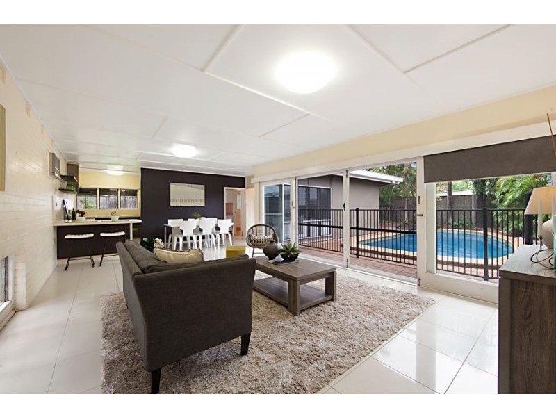 17 Fantome Street, Rowes Bay QLD 4810