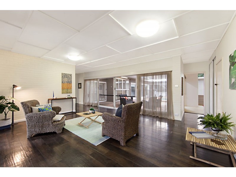 17 Fantome Street, Rowes Bay QLD 4810