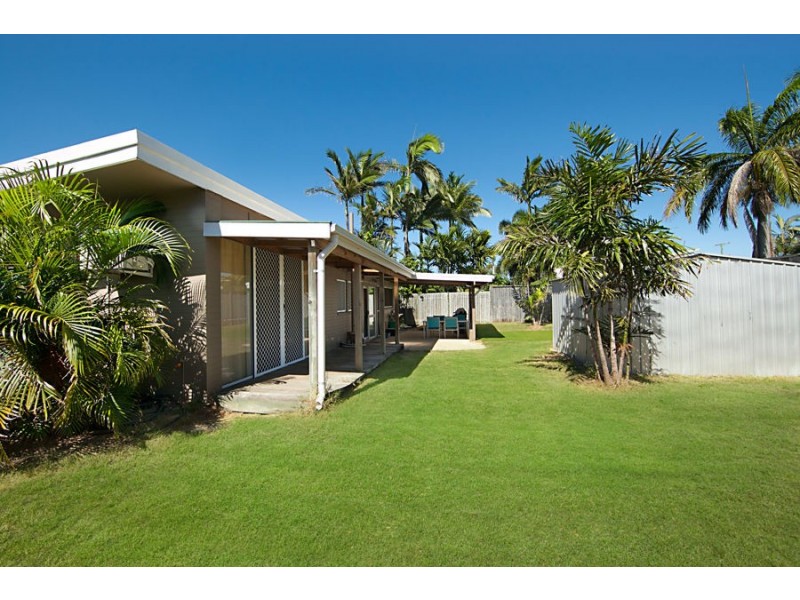 17 Fantome Street, Rowes Bay QLD 4810