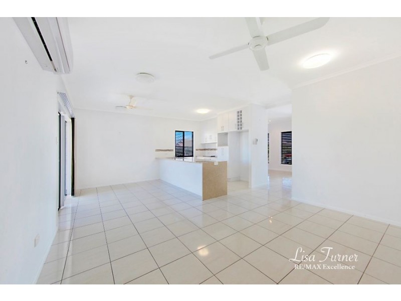 57 Beach Oak Drive, Mount Low QLD 4818