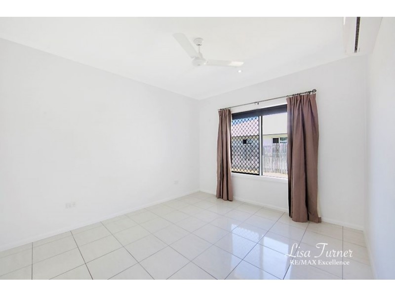 57 Beach Oak Drive, Mount Low QLD 4818